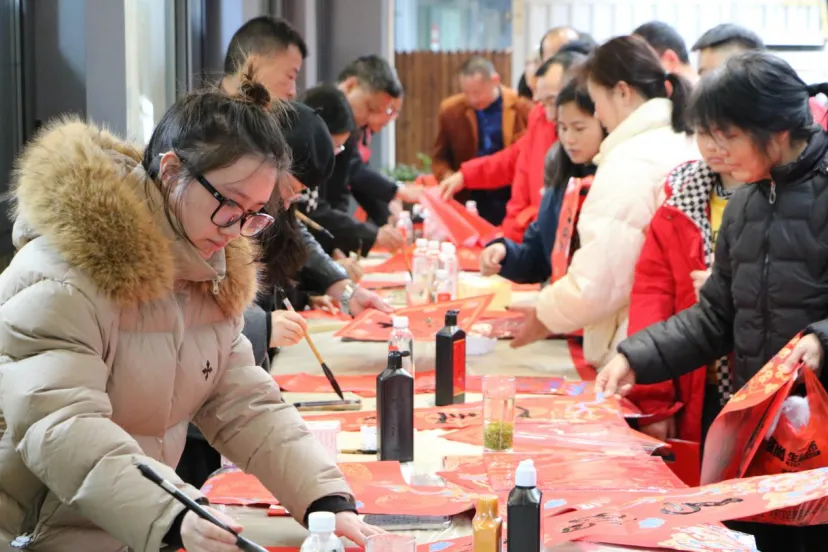 16542289452484.webp 图片